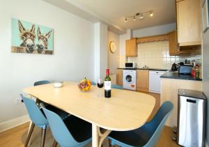 Tonn Na Mara - Galway Lakeside Apartments