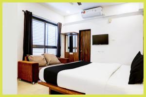 Hotel JL Palace Shri Mahakaleshwar Jyotirlinga Temple And Railway Station - Fully Air Conditioned Premium Room - Free Wi-fi - Free Parking Available - Best Premium Hotel In Ujjain