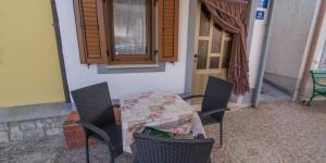 House Jasna Punta Kriza