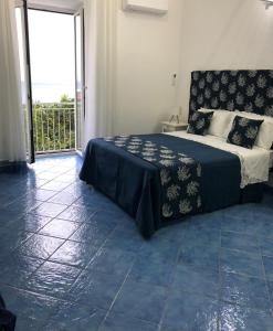 MARYTURY sea view retreat