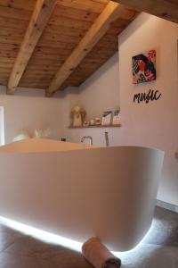 Twinssuites - Adults only