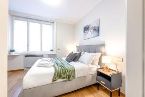 Duomo Retreat - Top Collection