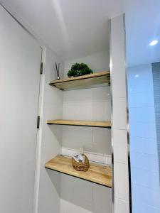 Cozy room at Hillside2 Condo