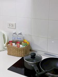 Cozy room at Hillside2 Condo