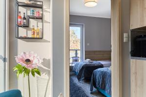 Golden Hour Apartments- Cesarskie 758