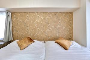 道頓堀- USJ 35m, Dotonbori 15m , Direct to Umeda - XS39