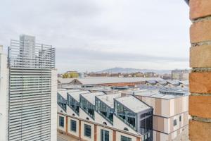 GuestHost - Modern Bright Flat in Turin