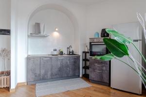 GuestHost - Modern Bright Flat in Turin