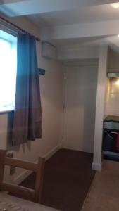 ArnoldRoadFlat close to City Hospital