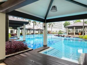 PinkdoorZ Moa Staycation at Shell Residences