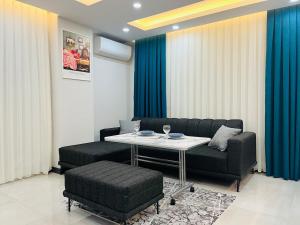 7 Fast Wifi in the center 2 Air Conditioners