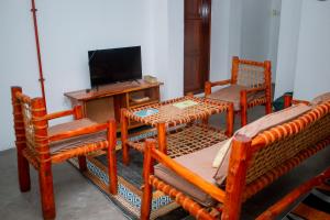 The Hub Train House Apartments