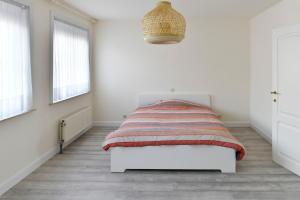 Family house, 150m from the beach, 2 parking lots!