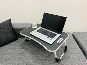 8 High-Speed Internet Smart TV Air Conditioned