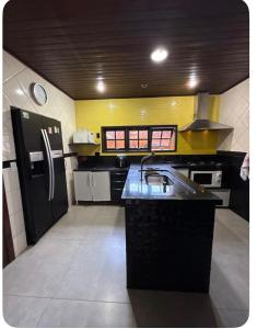 Casa com piscina perto da praias