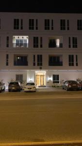 Wonder Garden View DBL & Balcony in AlMalqa