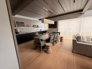 Appartement de luxe à Tignes avec jacuzzi et parking, pour 12 pers. - FR-1-641-117