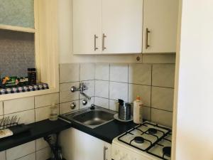 Monument Heritage Apartment-Classic Budapest Home