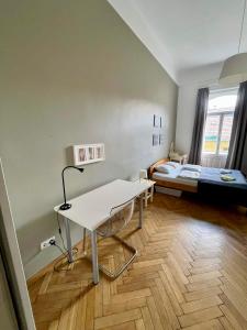 Monument Heritage Apartment-Classic Budapest Home in city center