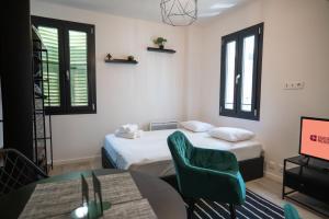 Gambetta stay near attractions