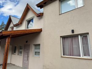 Kaiken - Hostel & Departamentos