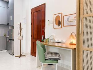 Click Residence, Si Muang