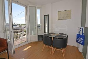 LAngo appartement triplex vue port
