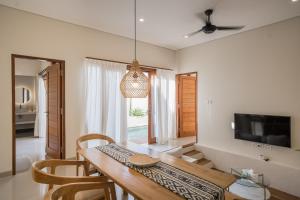 Villa Nyla - Peaceful 2BR Villa with Private Pool in Canggu