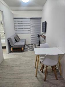 Condotels by Aldrin Enrico