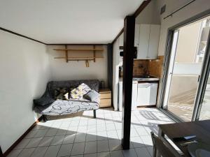 Studio CAP DAGDE CT375-058