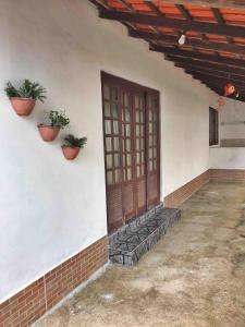 Casa com 5 quartos a 300m da praia em Penha-SC