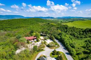 Pollushof Panzió és Étterem