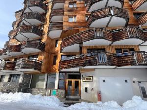 Avoriaz: Grand appartement 4 pièces 8 pers, vue sur domaine skiable, wifi - FR-1-633-43