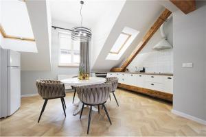 Apartament ORKANA 10