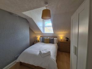 3 Bed - Maisonette - Albert Road