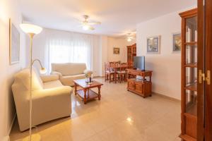 Apartamentos Miguel Angel