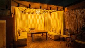 Riad Privé Dar LÉtoile - Jacuzzi Piscine & Petit Déj inclus