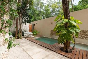 Bohemian 2BR Boutique Condo in Trendy La Veleta