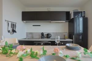 Séjour lumineux T3 moderne, balcon & ascenseur