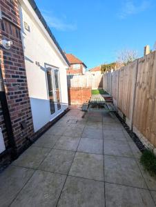 3 bedroom, 3 en-suite modern home