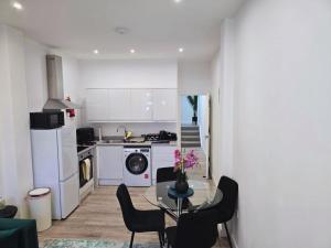 Calm 1-Bedroom Apartment