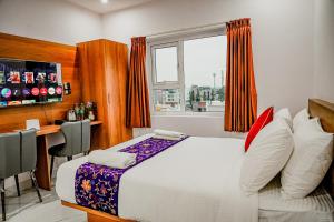 Keerthis Comforts - Near to Kempegowda International Airport Bengaluru