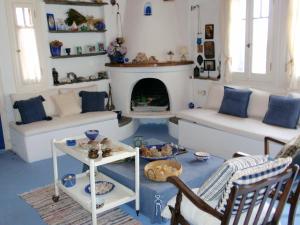 Kourtali Private Beach House Andros Greece