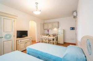 Charming Baia Marina 1 BR premier Apt Terrace