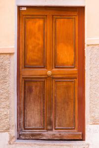 Historic Old Town Apartment with Stone Walls