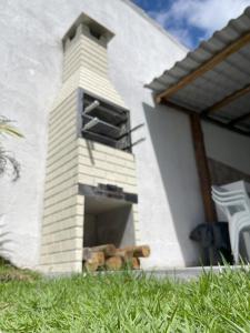 Apartamento 01 · 1Km Bus Station2.5Km AirportAir Cooler