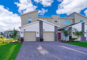 8871-101LC CHAMPIONS GATE,CONDO + GAME ROOM