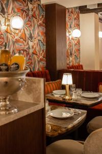 Hotel Des Deux Continents