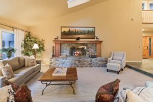 Winners Circle 30 home