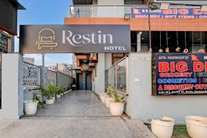 Restin Hotels near Botanical garden and Amity University